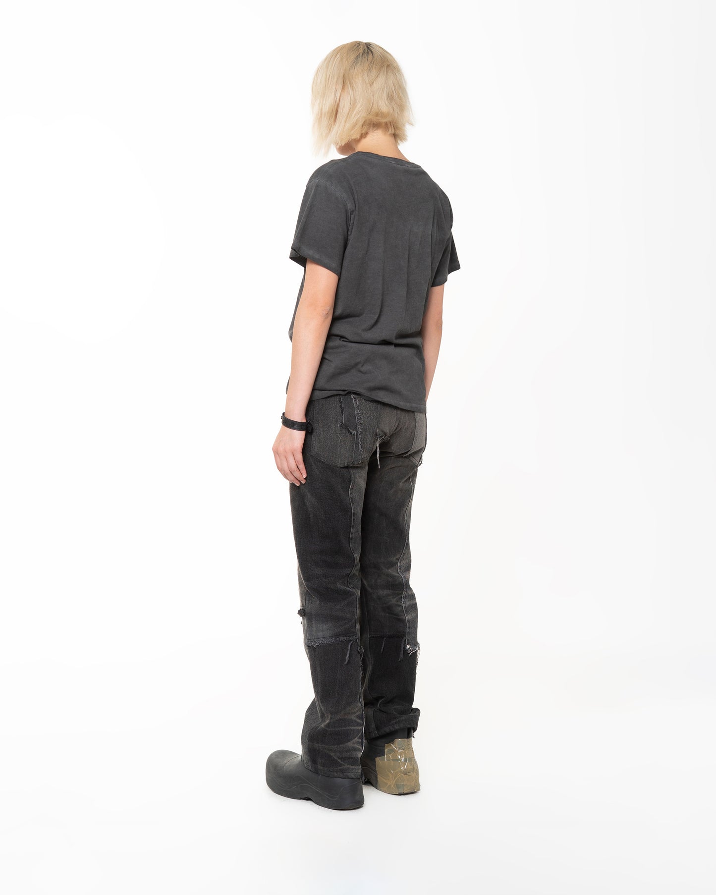 BUFFING T-SHIRT CHARCOAL OIL