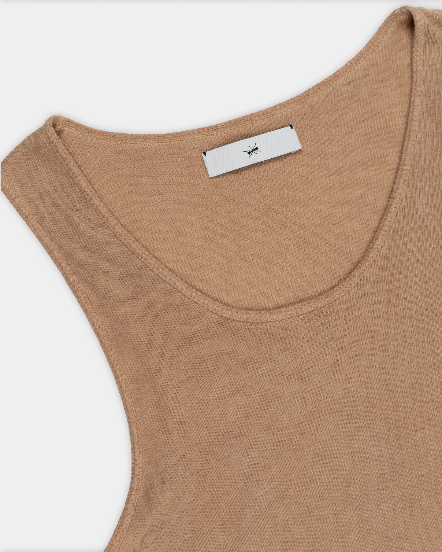 Ribbed Tank Rust