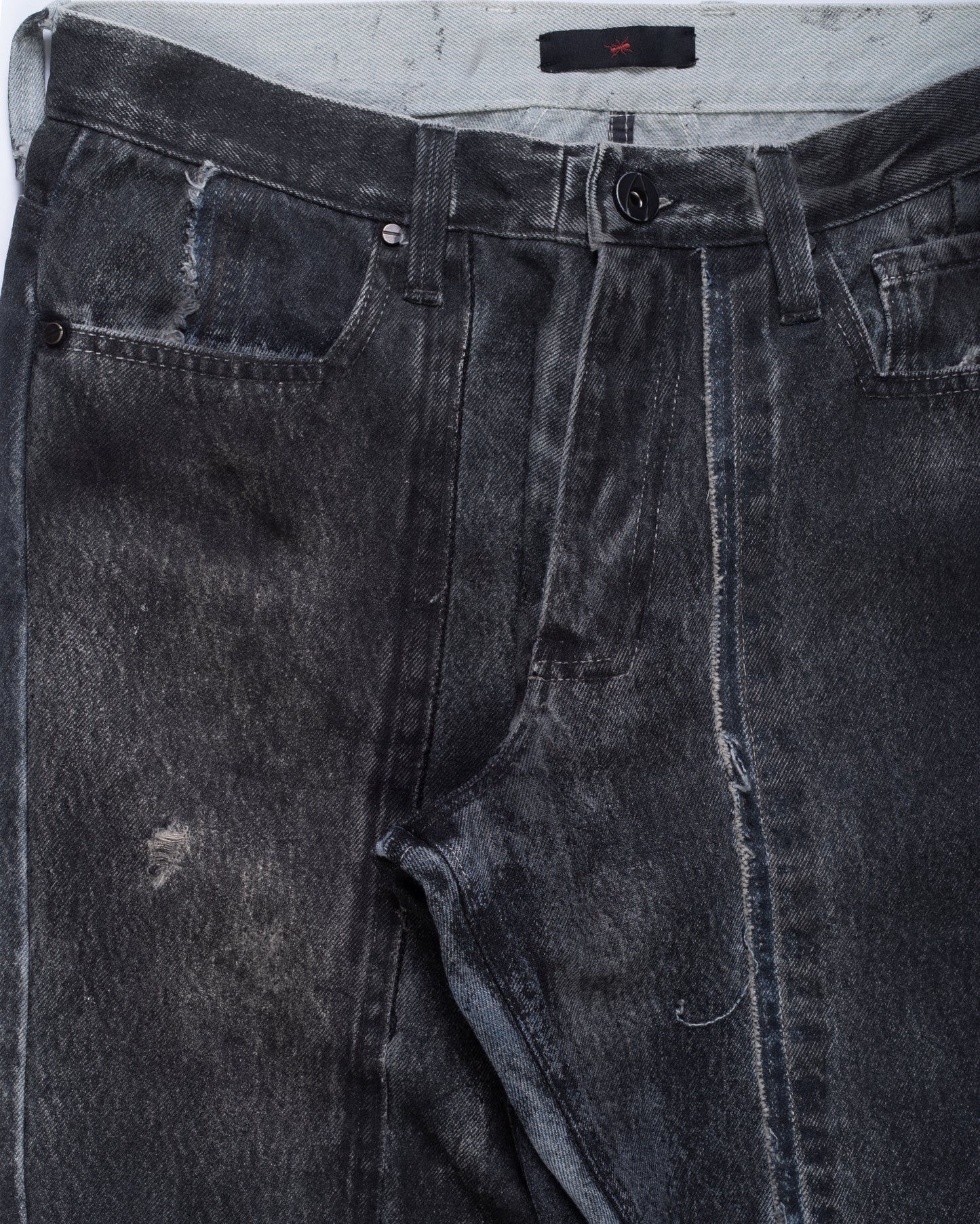 WORN WAXED SCRAP DENIM