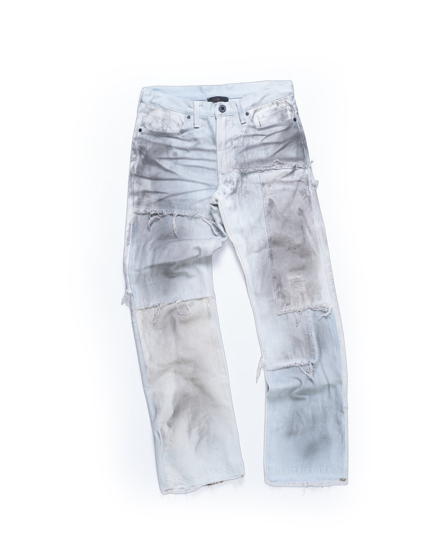 DIRTY BLEACHED SCRAP DENIM