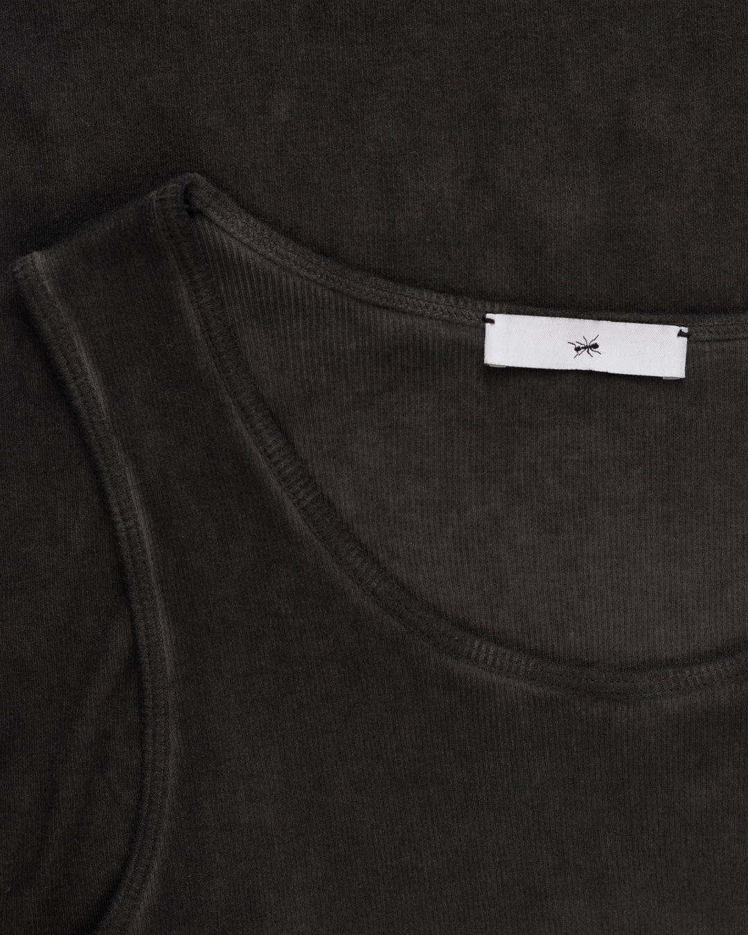 Tank Charcoal