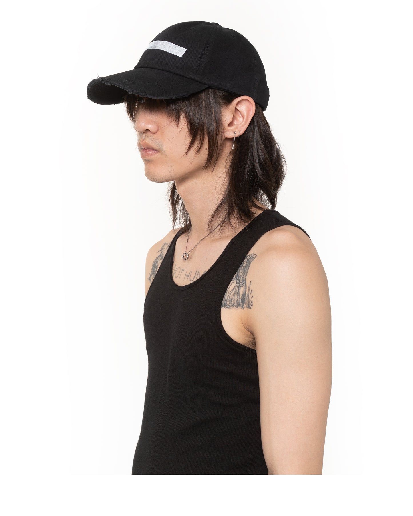 LINE HAT BLACK